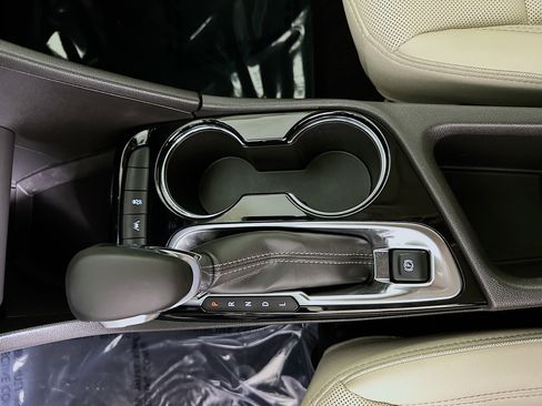 Used 2026 Buick Encore GX Sport Touring image 22