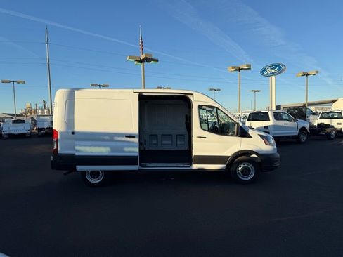 New 2025 Ford Transit 250 148 Medium Roof image 3