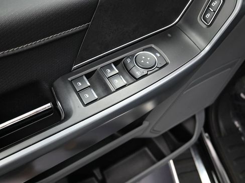 Used 2024 Ford F150 XLT w/ Mobile Office Package image 12