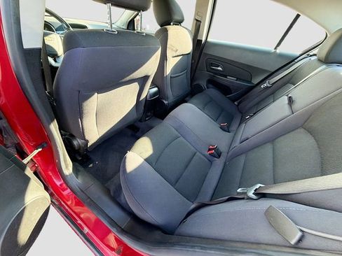 Used 2012 Chevrolet Cruze LT image 21