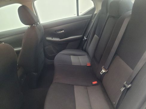Used 2021 Nissan Sentra SV FWD image 18