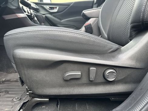 Used 2022 Subaru Forester Premium image 16
