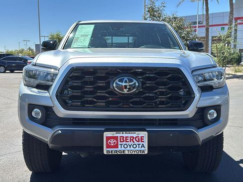 Used 2023 Toyota Tacoma TRD Off-Road w/ TRD Premium Off Road Package image 2