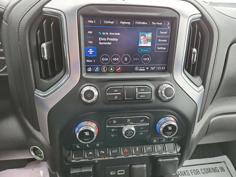 Used 2022 GMC Sierra 1500 SLT w/ SLT Premium Plus Package image 11