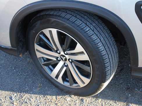 Used 2024 Mitsubishi Outlander Sport S image 16