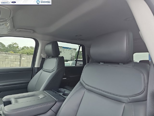 New 2027 Ford Expedition Max Active RWD image 15