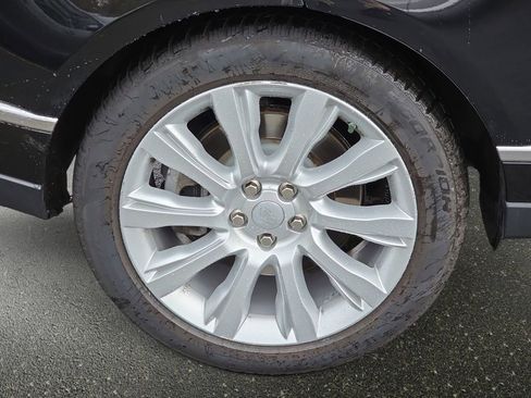 Used 2016 Land Rover Range Rover Long Wheelbase Supercharged AWD/4WD image 36