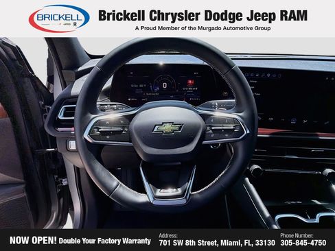Used 2025 Chevrolet Traverse Z71 AWD/4WD image 40