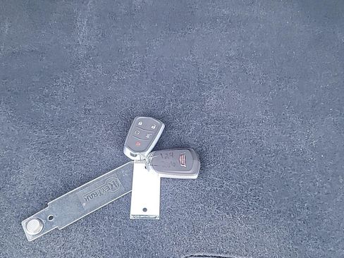 Certified 2025 Cadillac XT5 Premium Luxury image 7