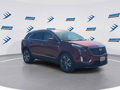New 2025 Cadillac XT5 Premium Luxury w/ Technology Package image 2