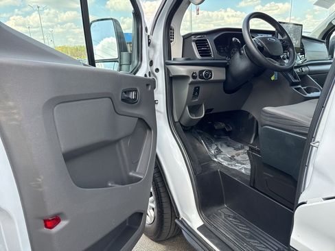 Used 2023 Ford Transit 350 XLT RWD image 23