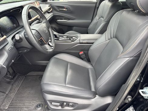 Certified 2026 Toyota Crown AWD/4WD image 20
