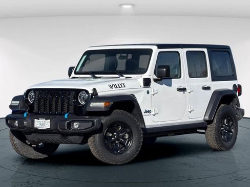 Used 2023 Jeep Wrangler Unlimited w/ Cold Weather Group image 1