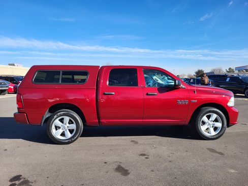 Used 2015 RAM 1500 Express image 4