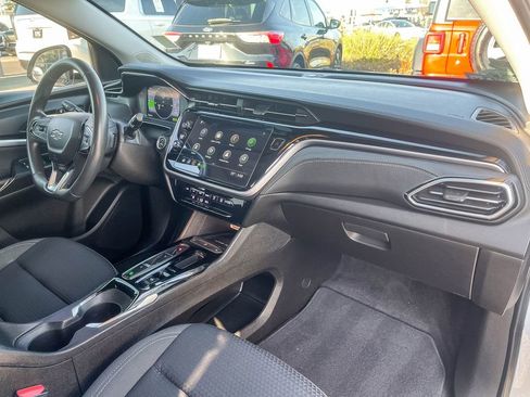 Certified 2022 Chevrolet Bolt EUV LT image 32