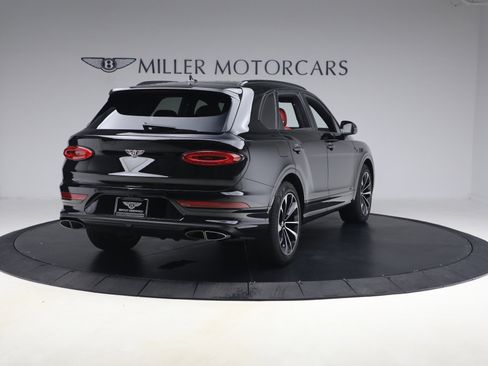 Used 2022 Bentley Bentayga AWD/4WD image 7