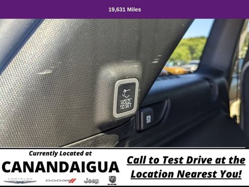 Used 2022 Jeep Grand Cherokee Limited 4xe w/ Luxury Tech Group II AWD/4WD image 23