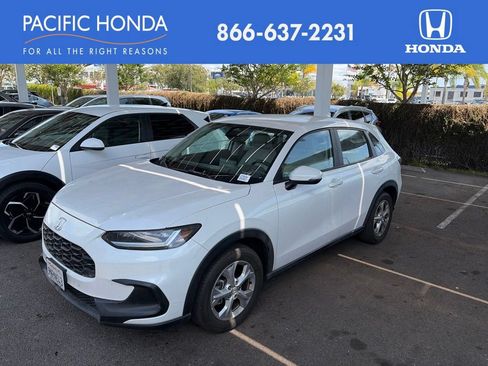 Used 2024 Honda HR-V LX image 1