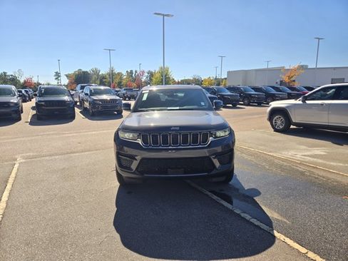 New 2025 Jeep Grand Cherokee Laredo X w/ Trailer Tow Package image 2