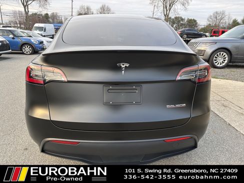 Used 2023 Tesla Model Y Performance image 4