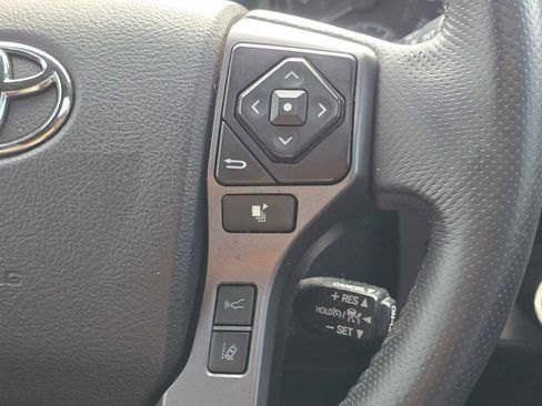 Used 2021 Toyota Tacoma TRD Sport w/ TRD Premium Sport Package AWD/4WD image 29