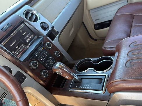 Used 2013 Ford F150 King Ranch w/ King Ranch Luxury Pkg image 21