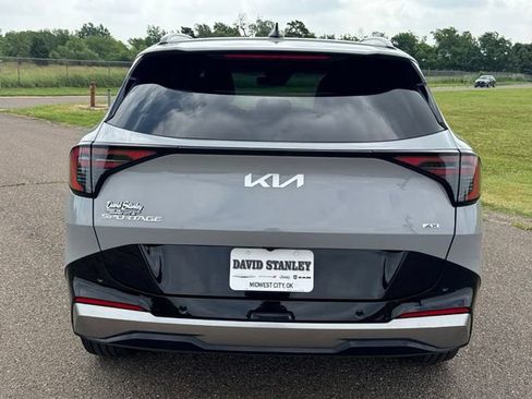 Used 2026 Kia Sportage SX AWD/4WD image 5