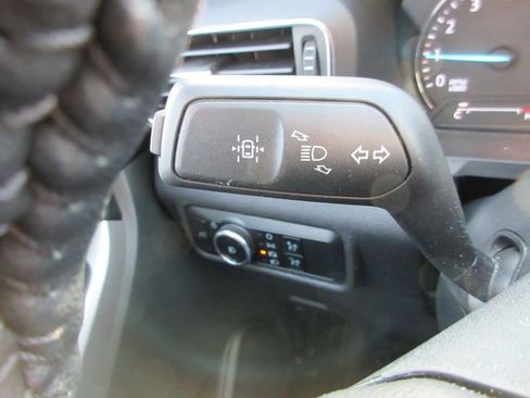 Used 2024 Ford Explorer XLT w/ Equipment Group 202A image 12