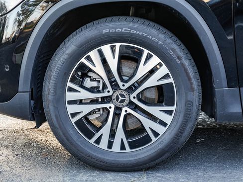 Certified 2025 Mercedes-Benz GLA 250 GLA 250 image 9