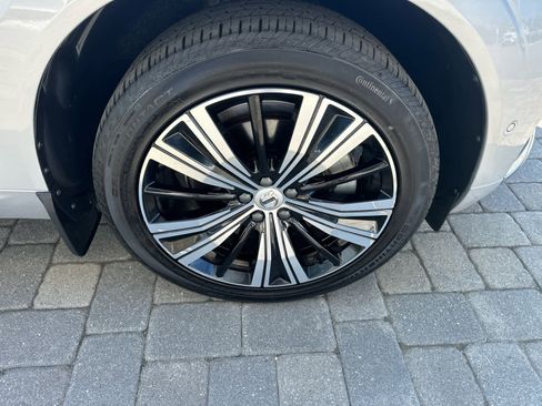Used 2023 Volvo XC60 B6 Ultimate w/ Protection Package Premier AWD/4WD image 47