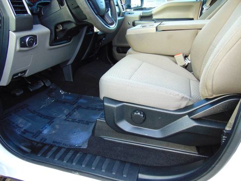 Used 2019 Ford F250 XLT image 7