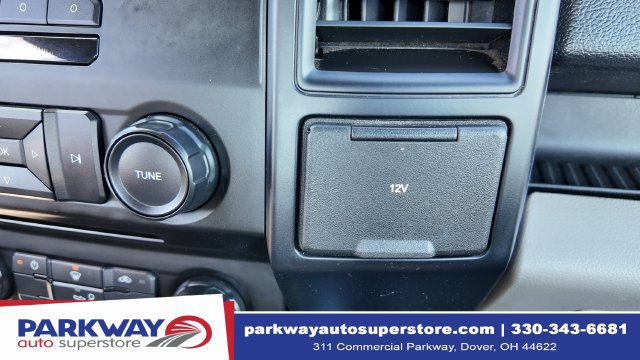 Used 2015 Ford F150 XL w/ Equipment Group 101A Mid AWD/4WD image 24