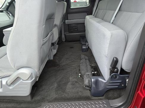 Used 2014 Ford F150 XLT w/ XLT Chrome Package image 25