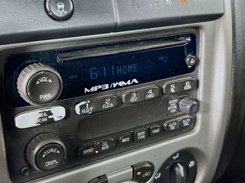 Used 2011 GMC Canyon SLE RWD image 14