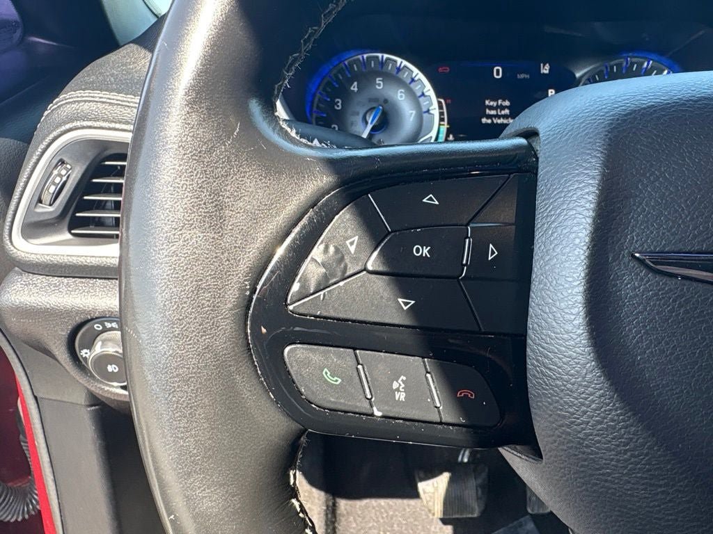 Used 2021 Chrysler Pacifica Touring w/ S Appearance Package FWD image 18