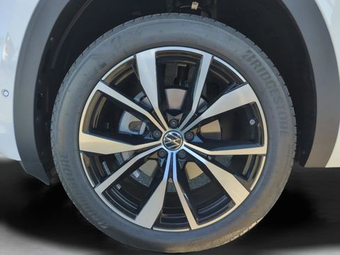 New 2026 Volkswagen Atlas SEL Premium R-Line AWD/4WD image 47
