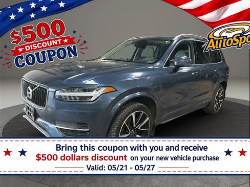 Used 2018 Volvo XC90 T6 Momentum w/ Momentum Plus Package AWD/4WD image 1