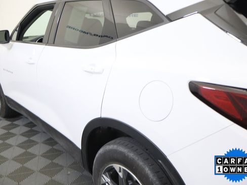 Used 2025 Chevrolet Blazer LT AWD/4WD image 11