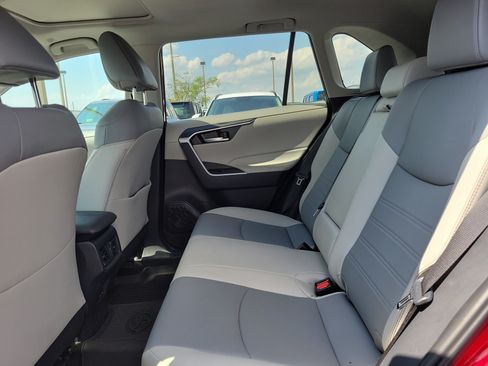 Used 2025 Toyota RAV4 XLE Premium w/ Weather Package FWD image 16