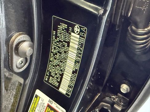 Certified 2018 Toyota Corolla XSE image 37