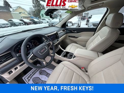 Used 2023 GMC Acadia Denali w/ Denali Ultimate Package image 9