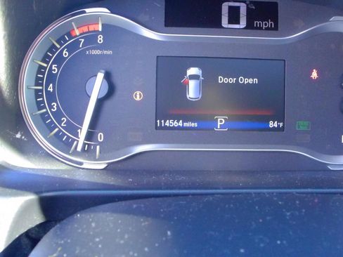 Used 2016 Honda Pilot EX-L image 10