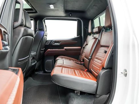 Used 2024 GMC Sierra 1500 Denali Ultimate AWD/4WD image 14