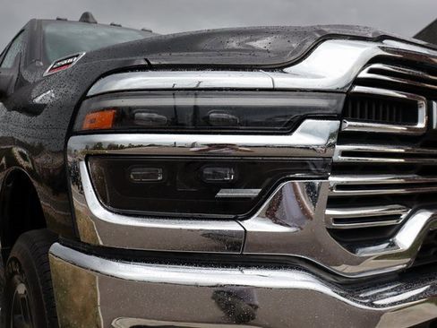 Used 2025 RAM 2500 Laramie image 5