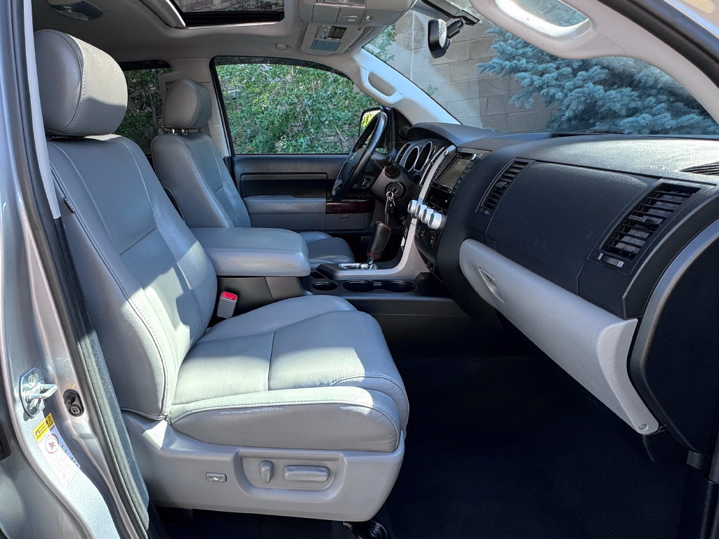Used 2012 Toyota Tundra Limited w/ Memory Pkg AWD/4WD image 37