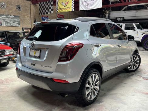 Used 2018 Buick Encore Preferred FWD image 2