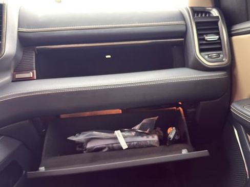 Used 2020 RAM 1500 Limited w/ Trailer Tow Group image 19