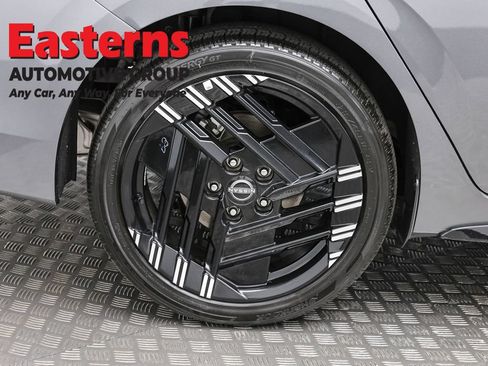 Used 2026 Nissan Sentra SR w/ Floor Mat Package FWD image 29