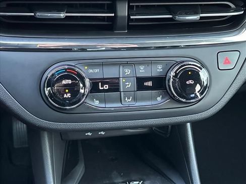New 2026 Buick Envista Preferred w/ Convenience I Package FWD image 31