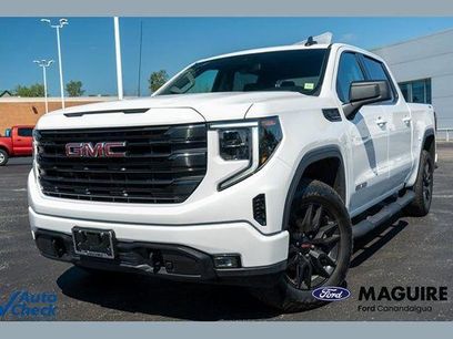 Used 2025 GMC Sierra 1500 Elevation